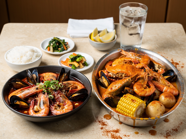 Korean Seafood Boil vs Cajun: The Honest 2026 Guide for UAE Diners 8 korean seafood boil vs cajun