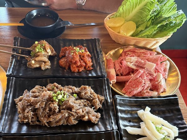 Restaurants Near Al Wahda Mall (2026): The Honest Local Guide 2 restaurants near al wahda mall – Mukbang Shows Muroor branch